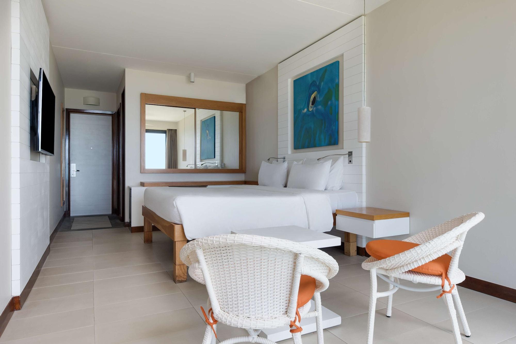 Radisson Blu Poste Lafayette Resort & Spa (Adults Only) Esterno foto