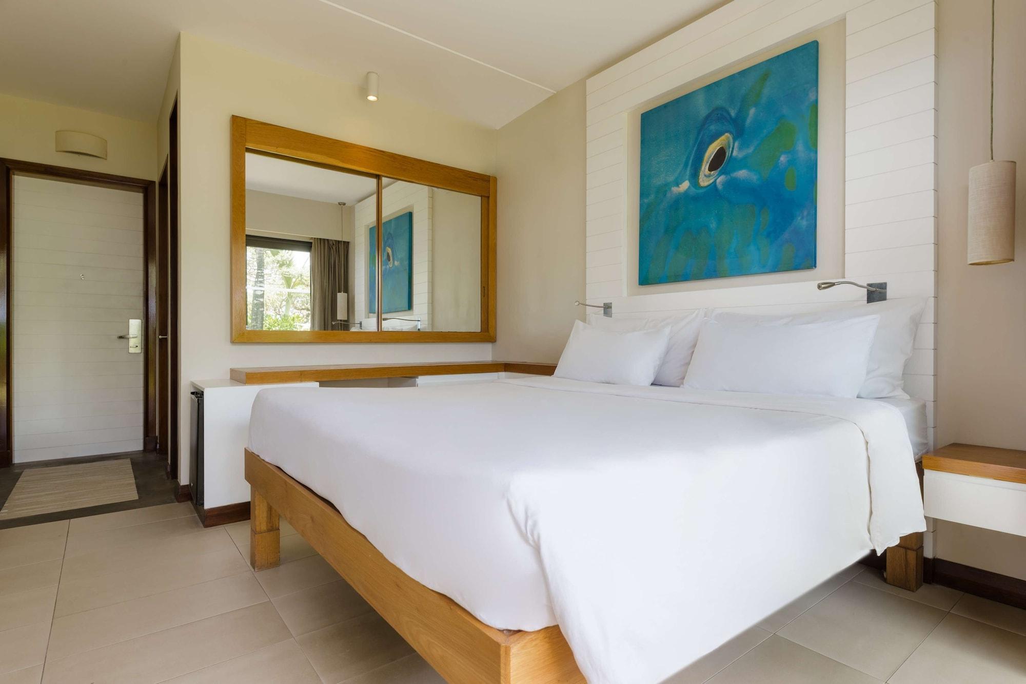 Radisson Blu Poste Lafayette Resort & Spa (Adults Only) Esterno foto