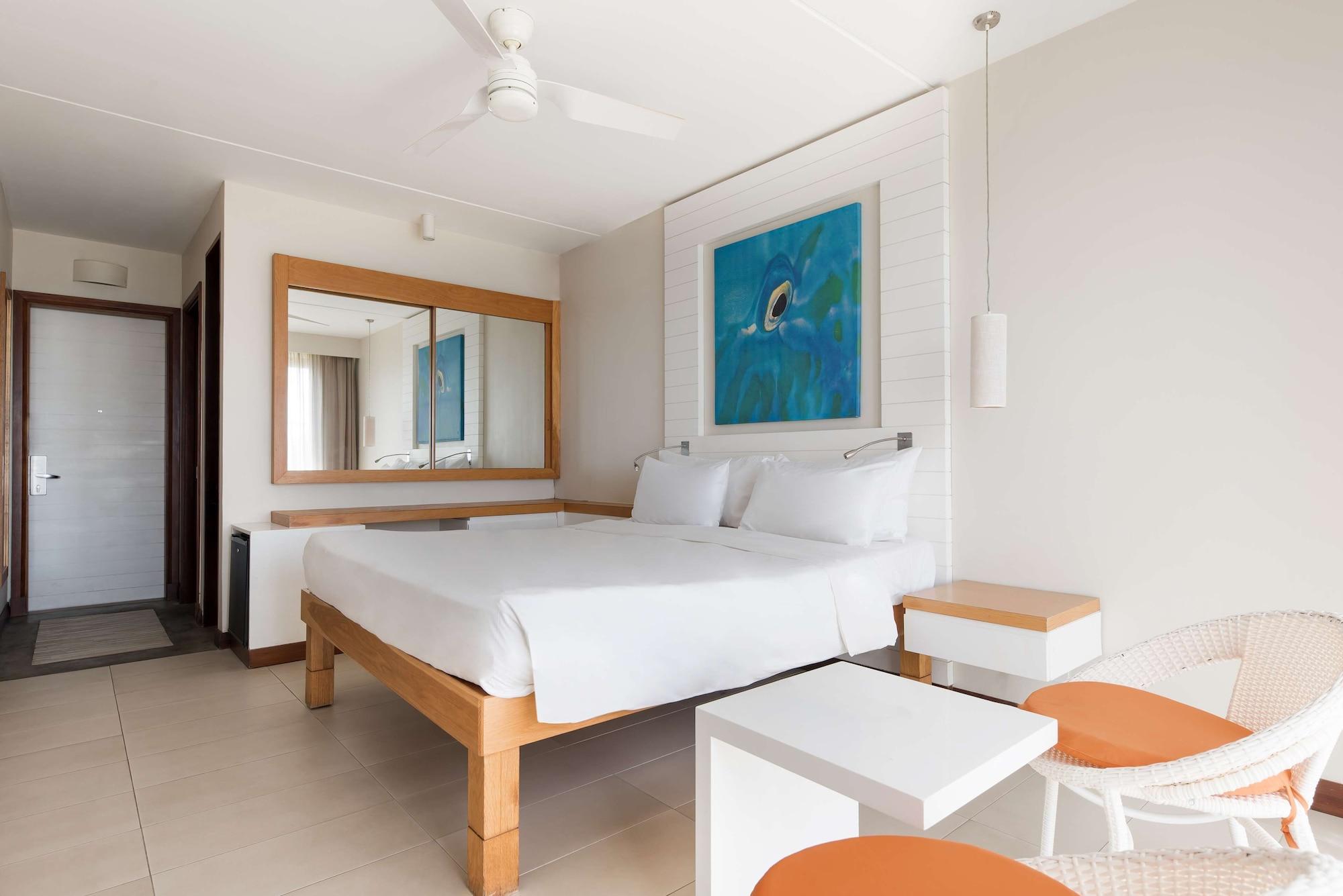 Radisson Blu Poste Lafayette Resort & Spa (Adults Only) Esterno foto