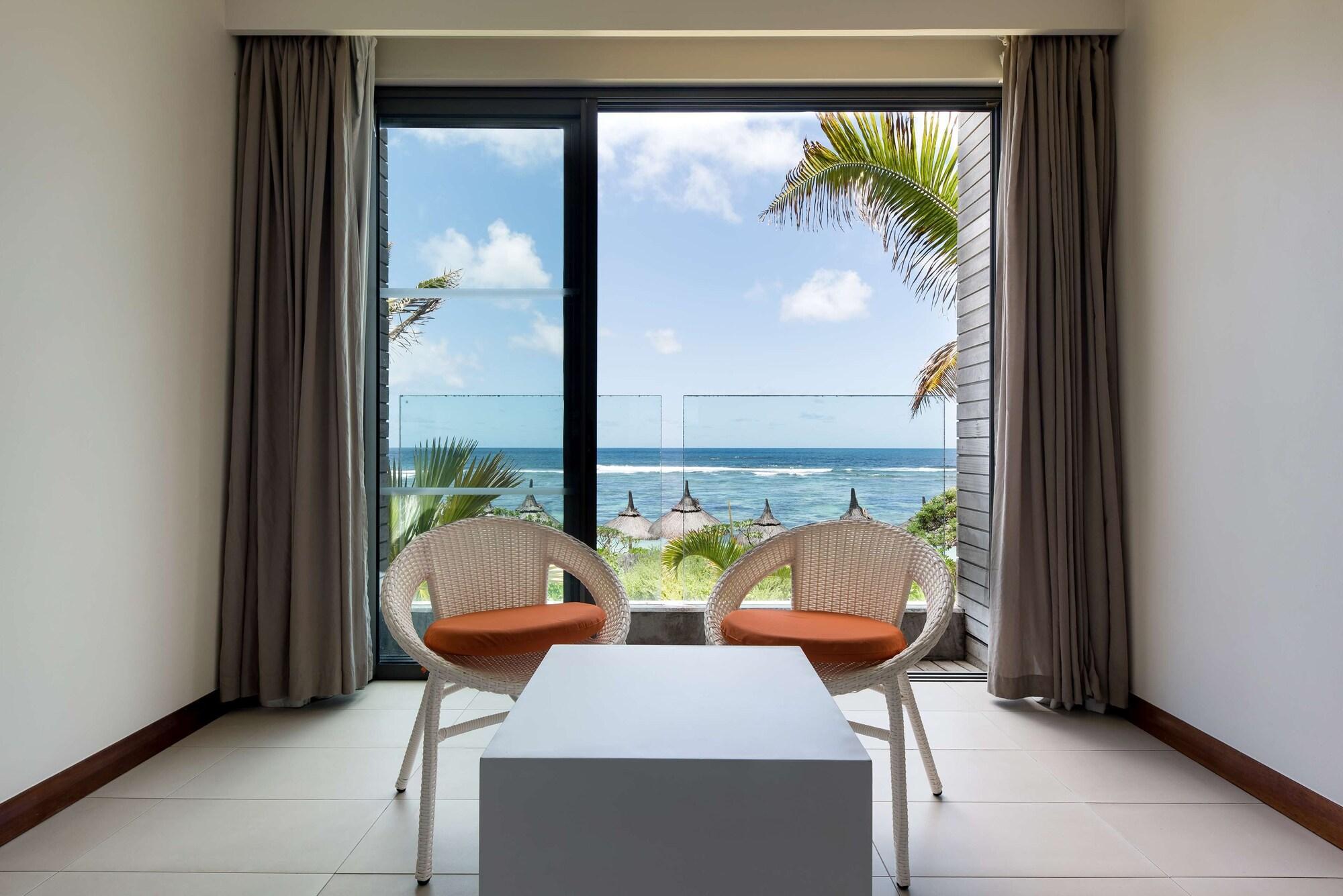 Radisson Blu Poste Lafayette Resort & Spa (Adults Only) Esterno foto