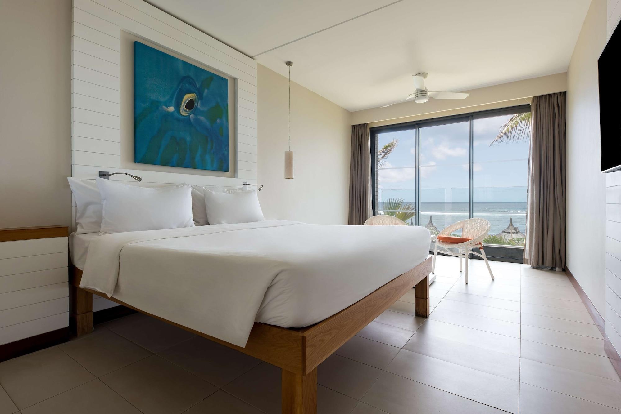 Radisson Blu Poste Lafayette Resort & Spa (Adults Only) Esterno foto