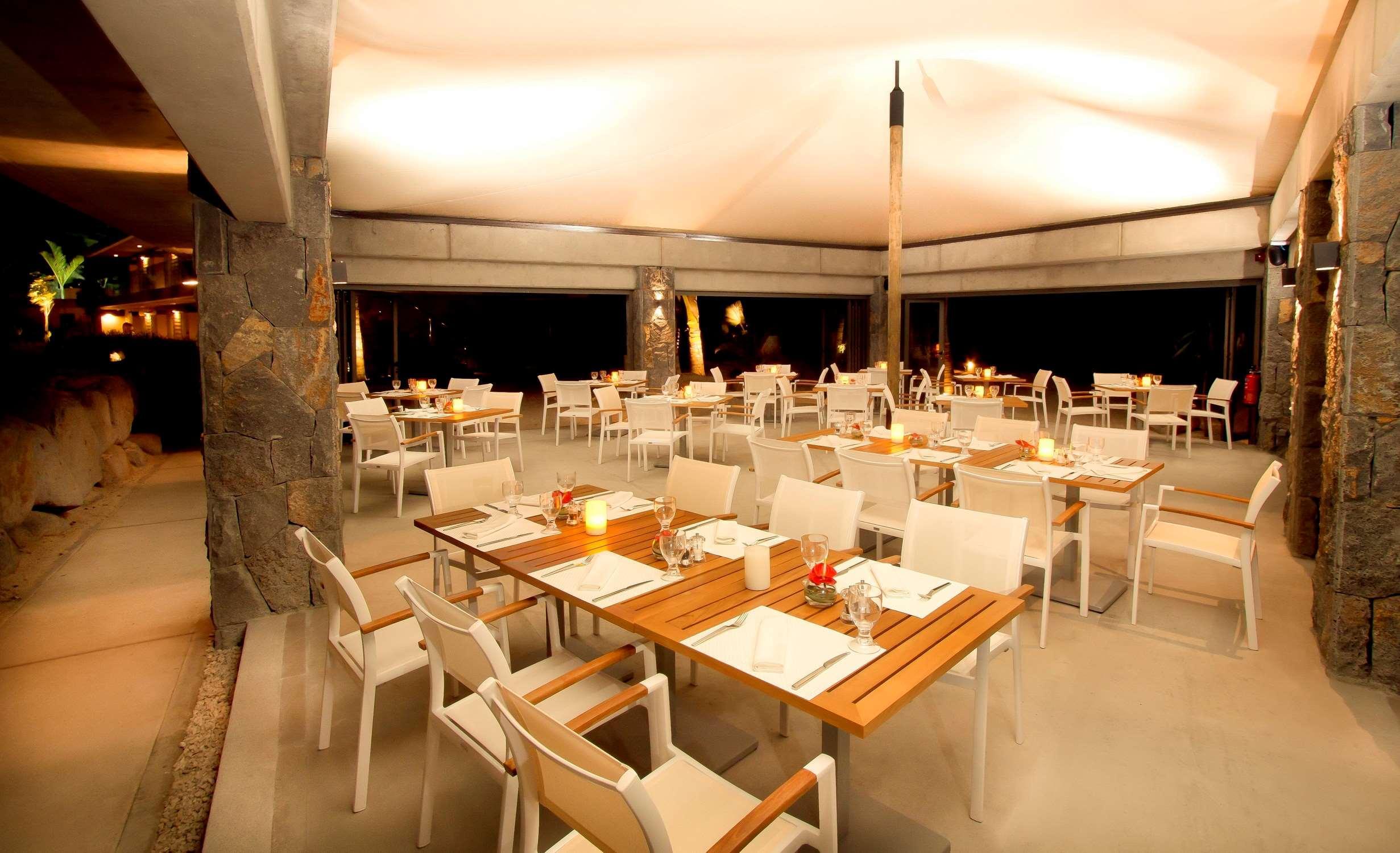 Radisson Blu Poste Lafayette Resort & Spa (Adults Only) Esterno foto