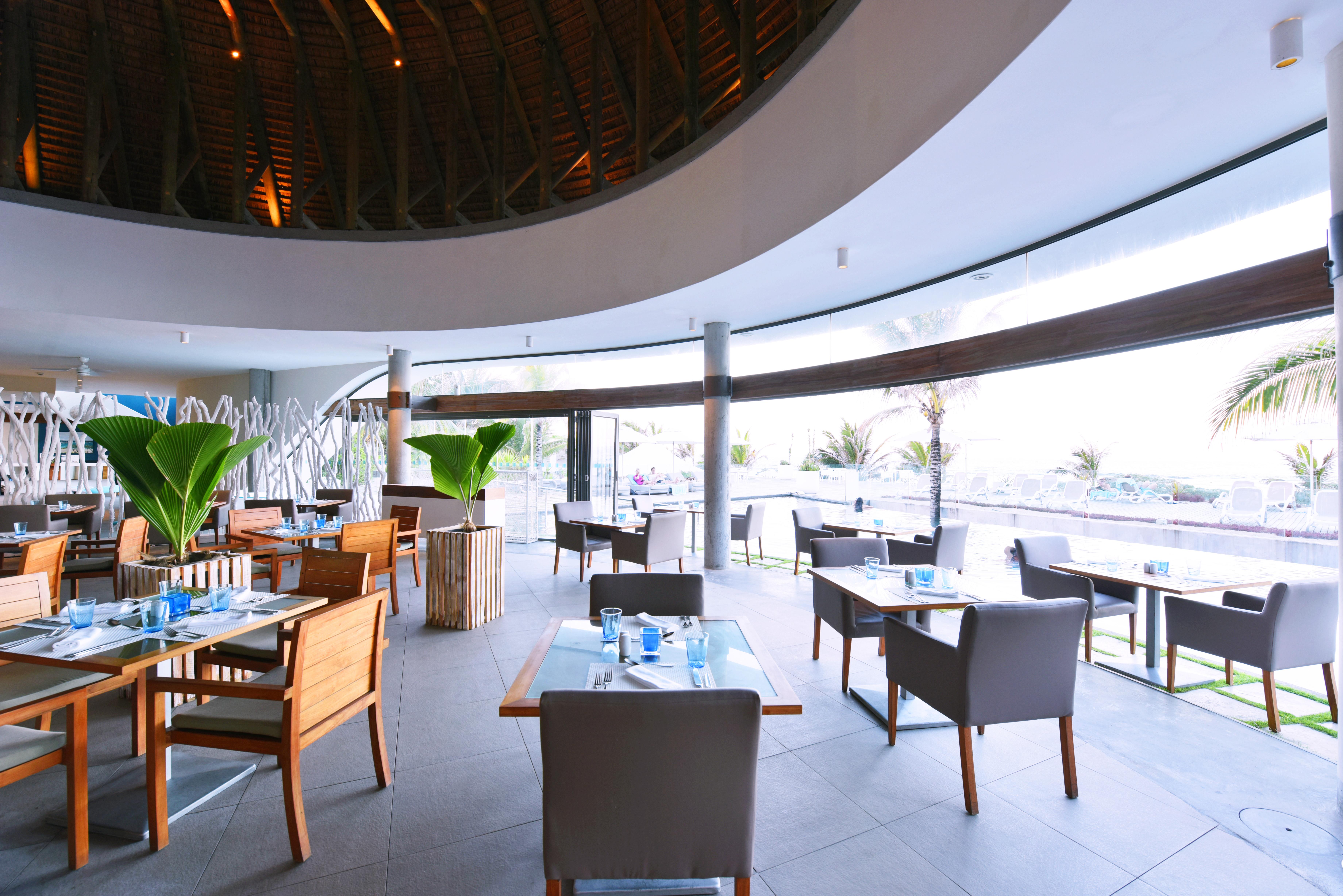 Radisson Blu Poste Lafayette Resort & Spa (Adults Only) Esterno foto